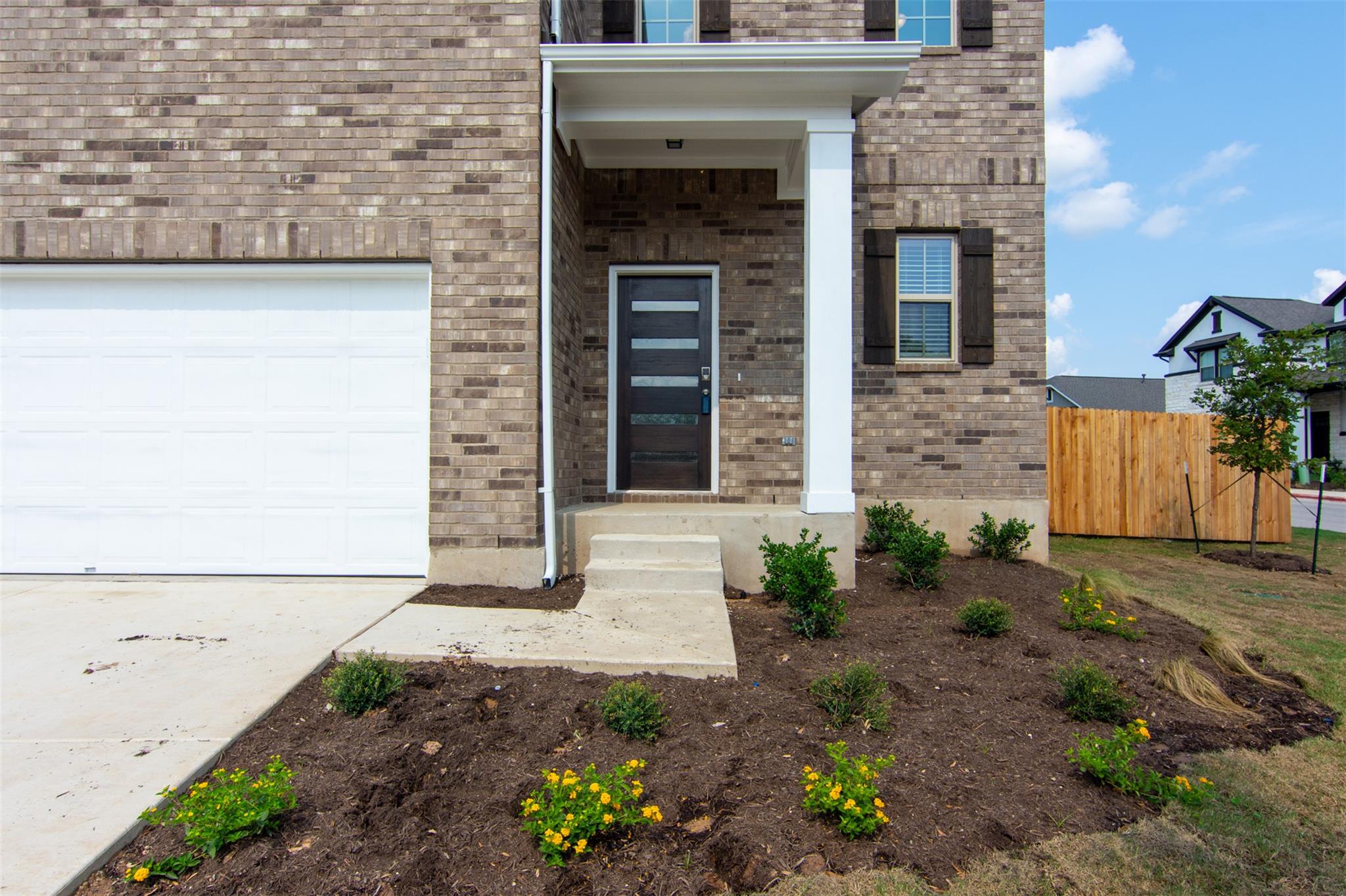 100 Flat Creek DR