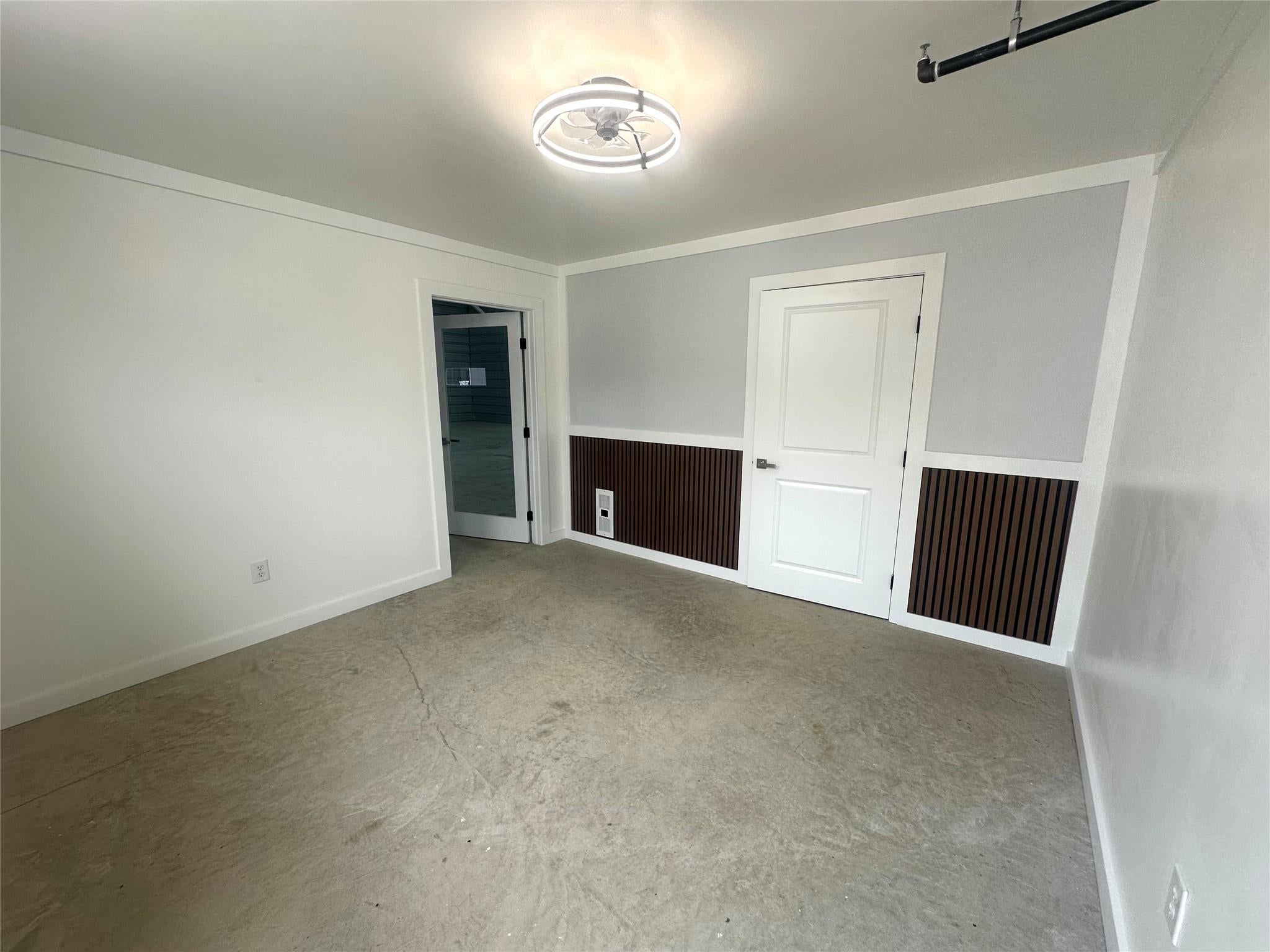190 Ninety Four LN