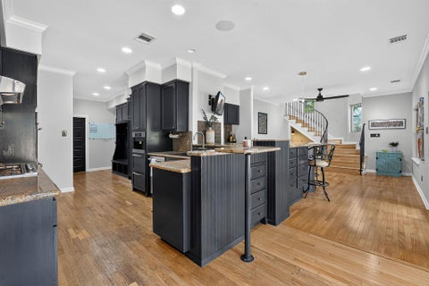 Tiny photo for 7807 Chimney CORS, Austin, TX 78731 (MLS # 8046068)