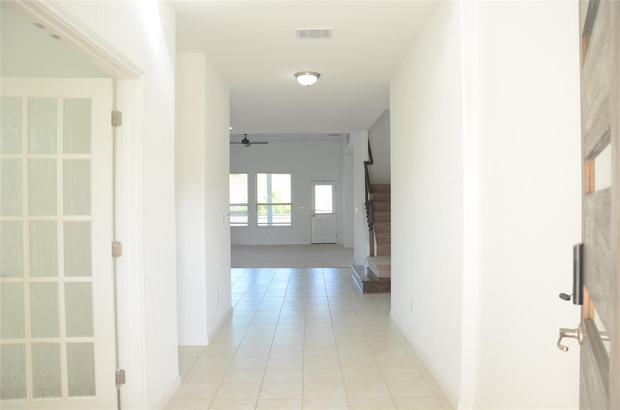 216 Manassas DR