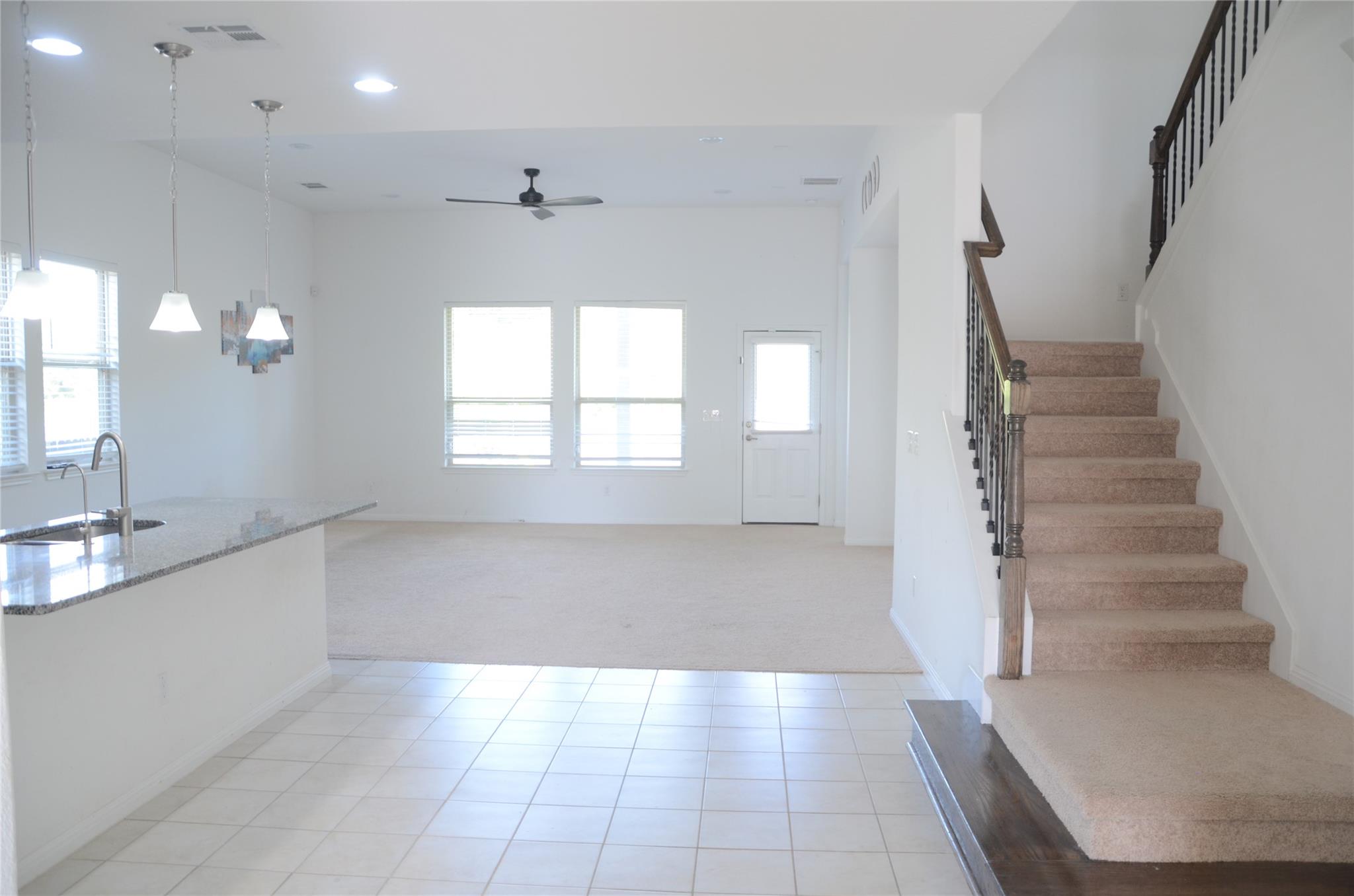 216 Manassas DR