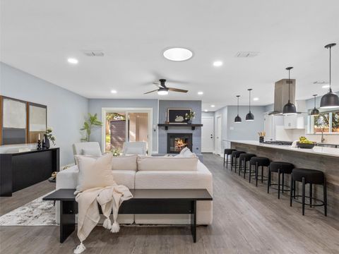 Tiny photo for 1310 Cardinal Hill DR, Austin, TX 78758 (MLS # 7117486)