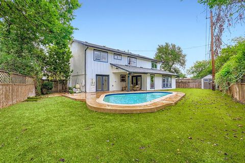 Tiny photo for 1511 Wilson Heights DR, Austin, TX 78746 (MLS # 3693805)