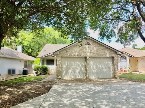 Photo of 9106 Wellesley DR, Austin, TX 78754 (MLS # 6956564)