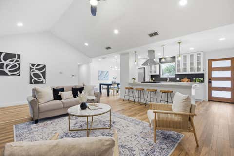 Photo of 9004 Blue Quail DR, Austin, TX 78758 (MLS # 6015575)