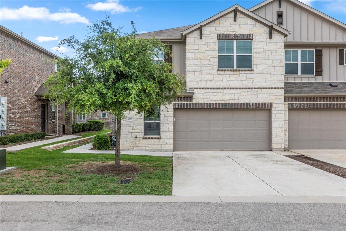 602 Caterpillar LN A
