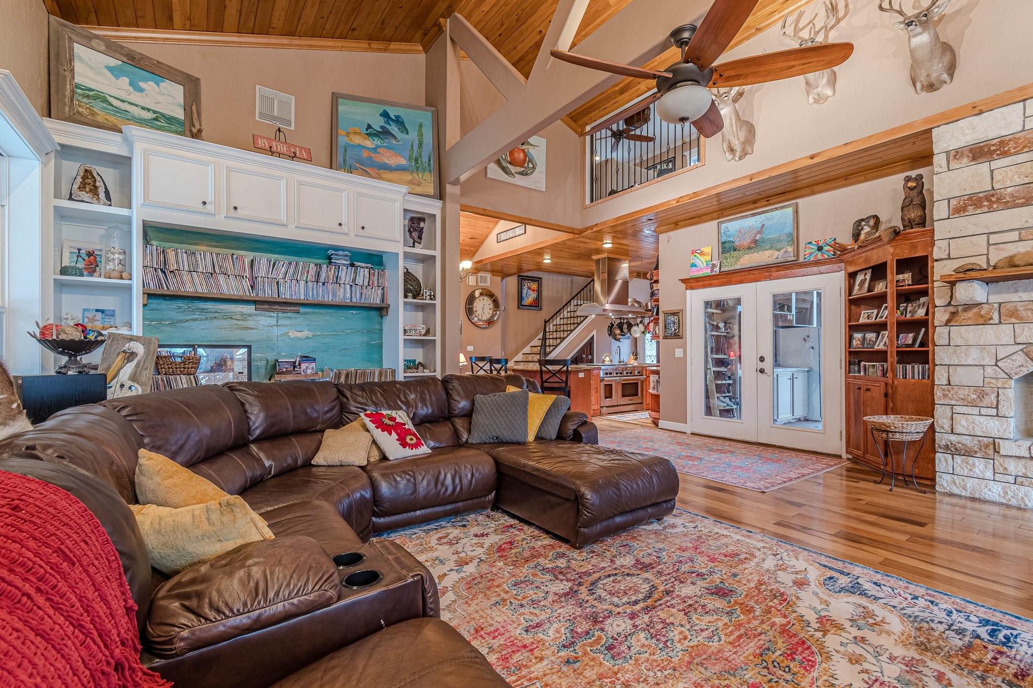 1561 Texas Sandhill LN
