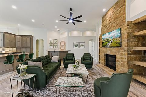 2203 Court Del Rey Round Rock TX 78681