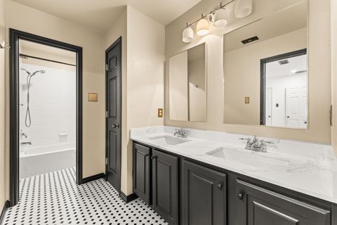 Tiny photo for 13300 Country Lake DR, Austin, TX 78732 (MLS # 2731308)