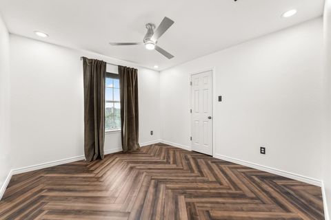 Tiny photo for 13300 Country Lake DR, Austin, TX 78732 (MLS # 2731308)