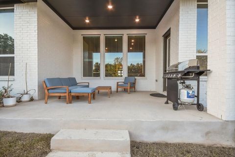 1300 Firebush RD Leander TX 78641