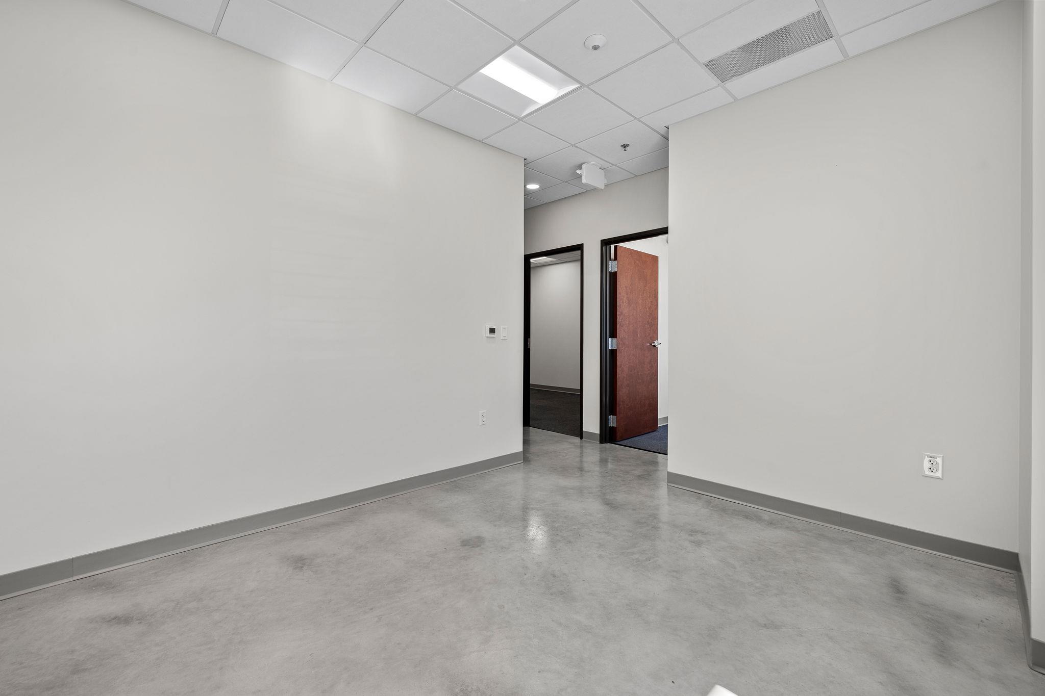 5373 Williams DR 220