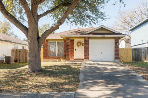 Photo of 8120 Tockington WAY, Austin, TX 78748 (MLS # 2302992)