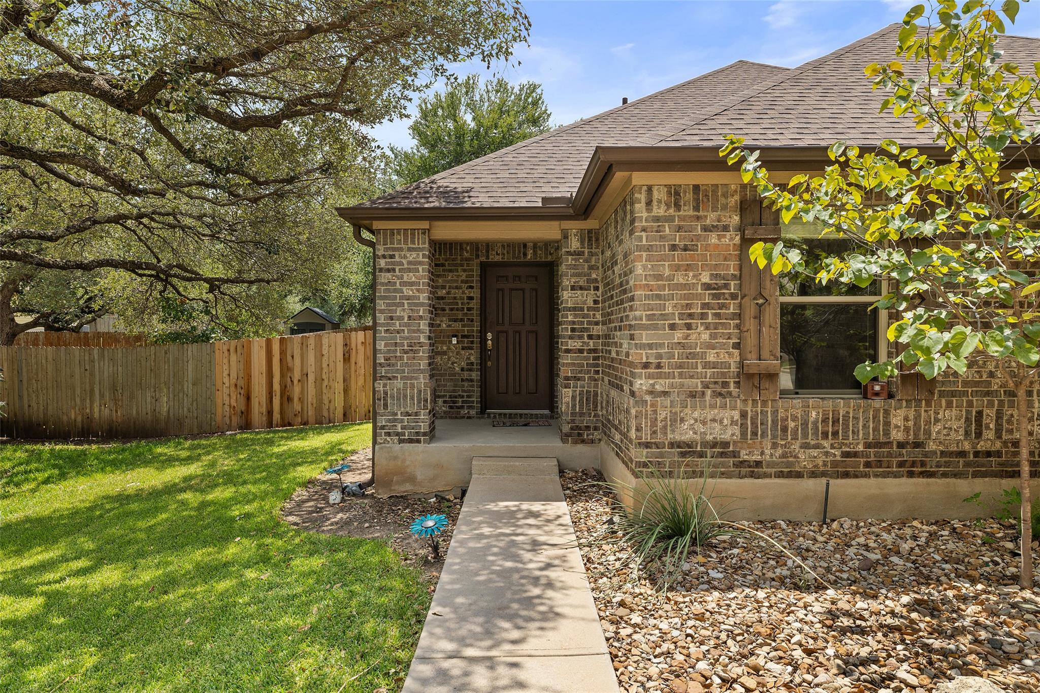 2402 Henry Rifle RD