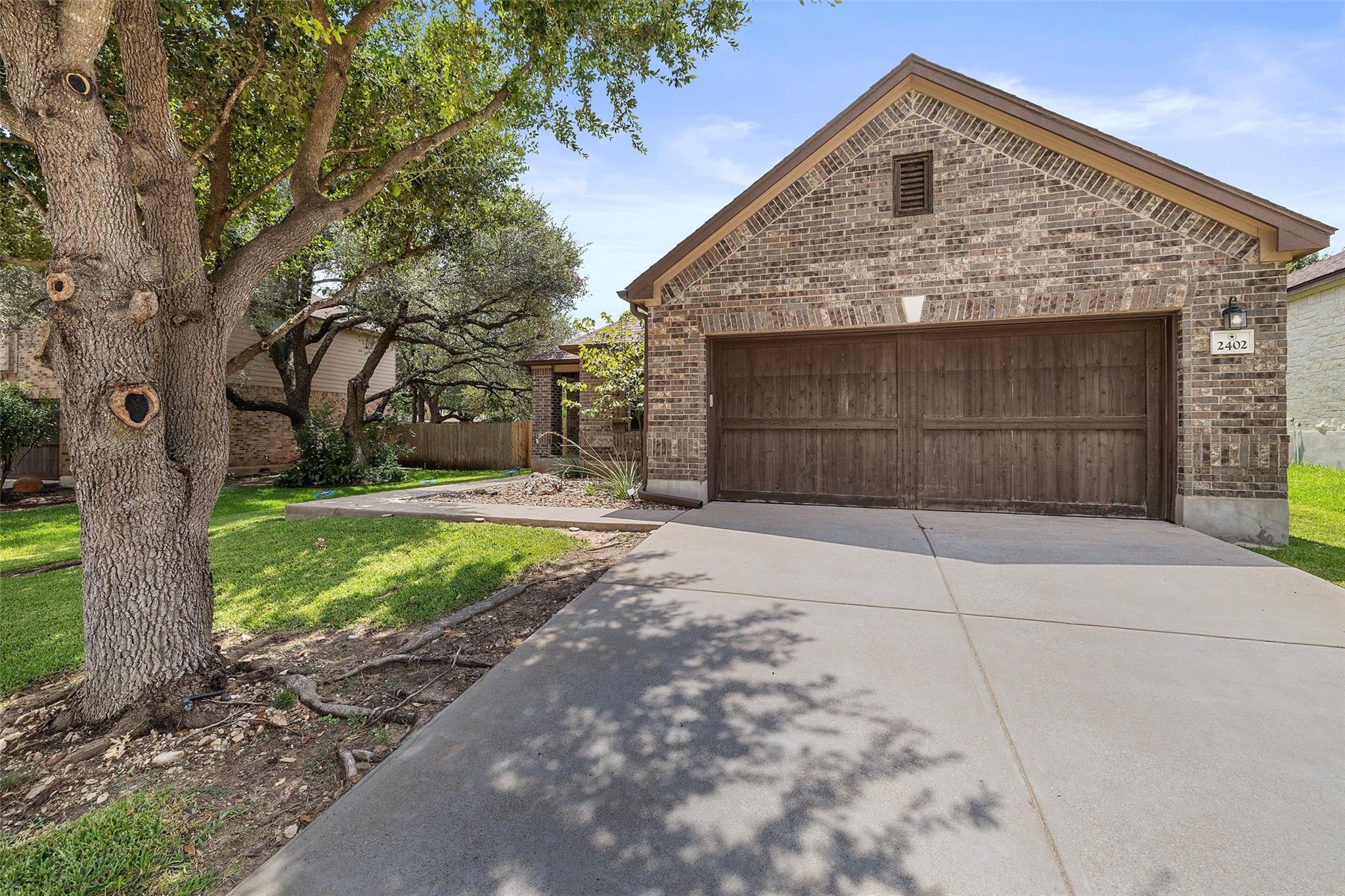 2402 Henry Rifle RD