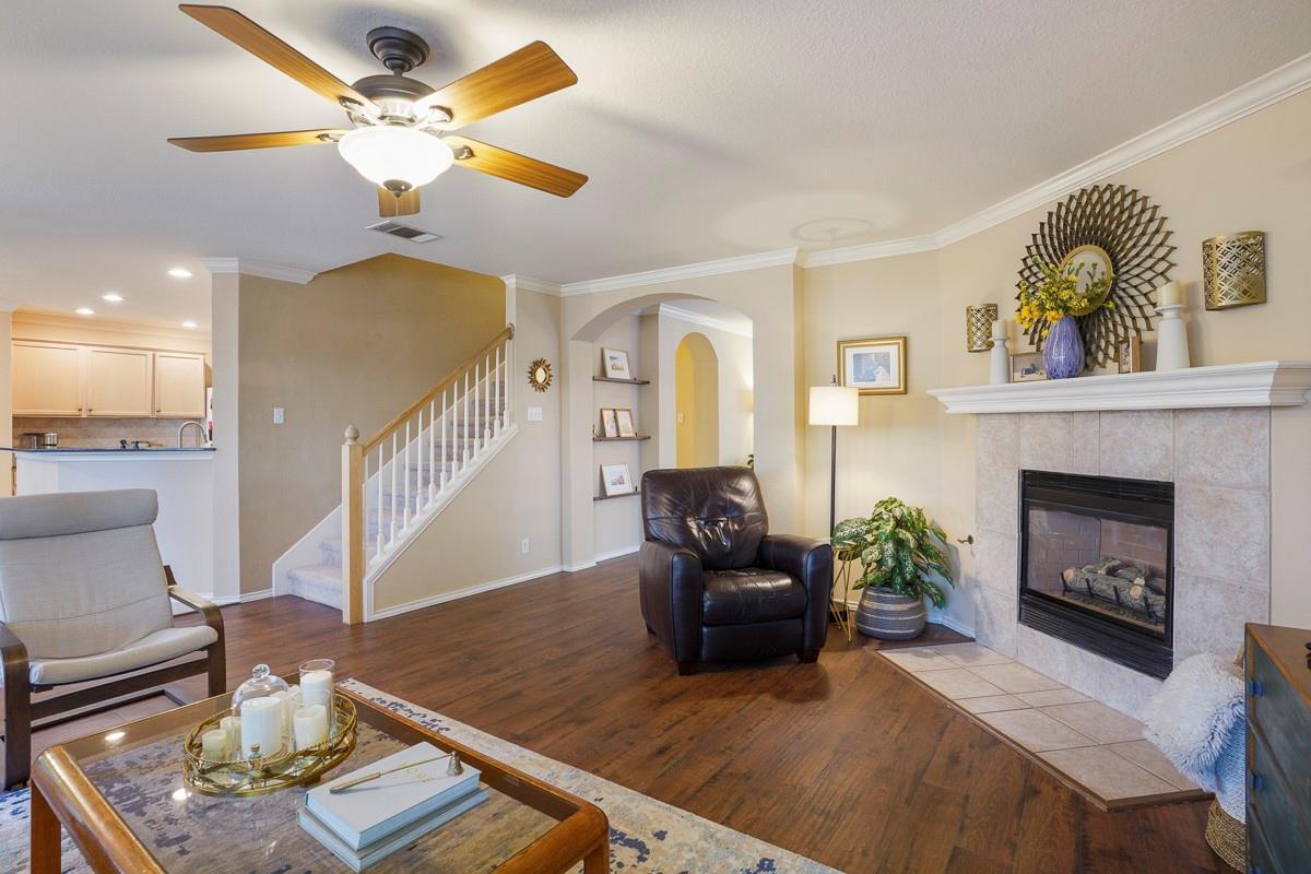 1205 Boerne DR