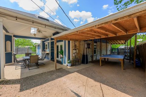 Tiny photo for 3229 Oak Aly, Austin, TX 78745 (MLS # 8919253)