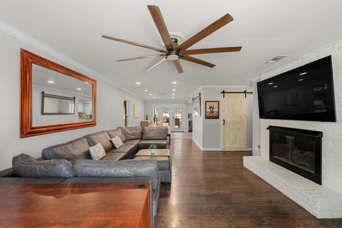 Tiny photo for 3229 Oak Aly, Austin, TX 78745 (MLS # 8919253)