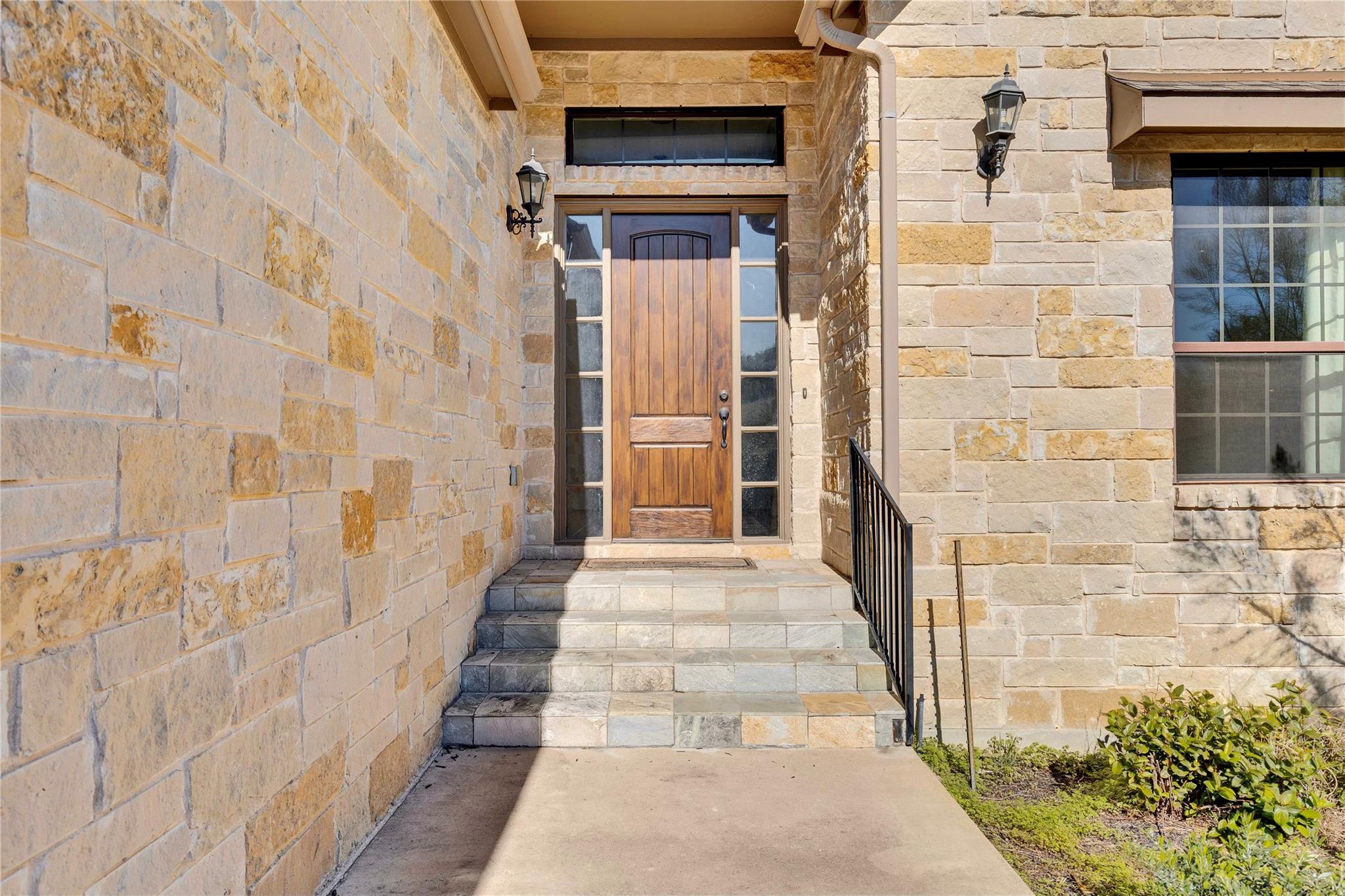 170 Hawthorne LOOP