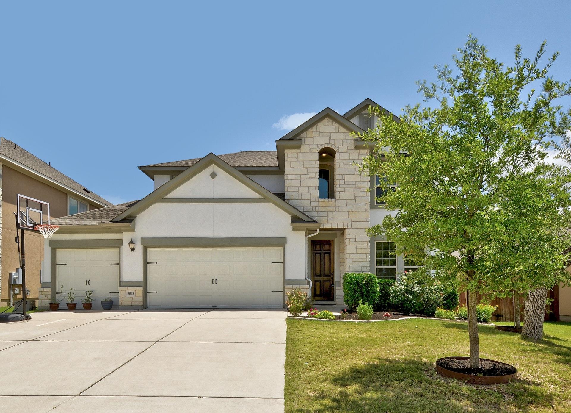 5813 Viejo DR