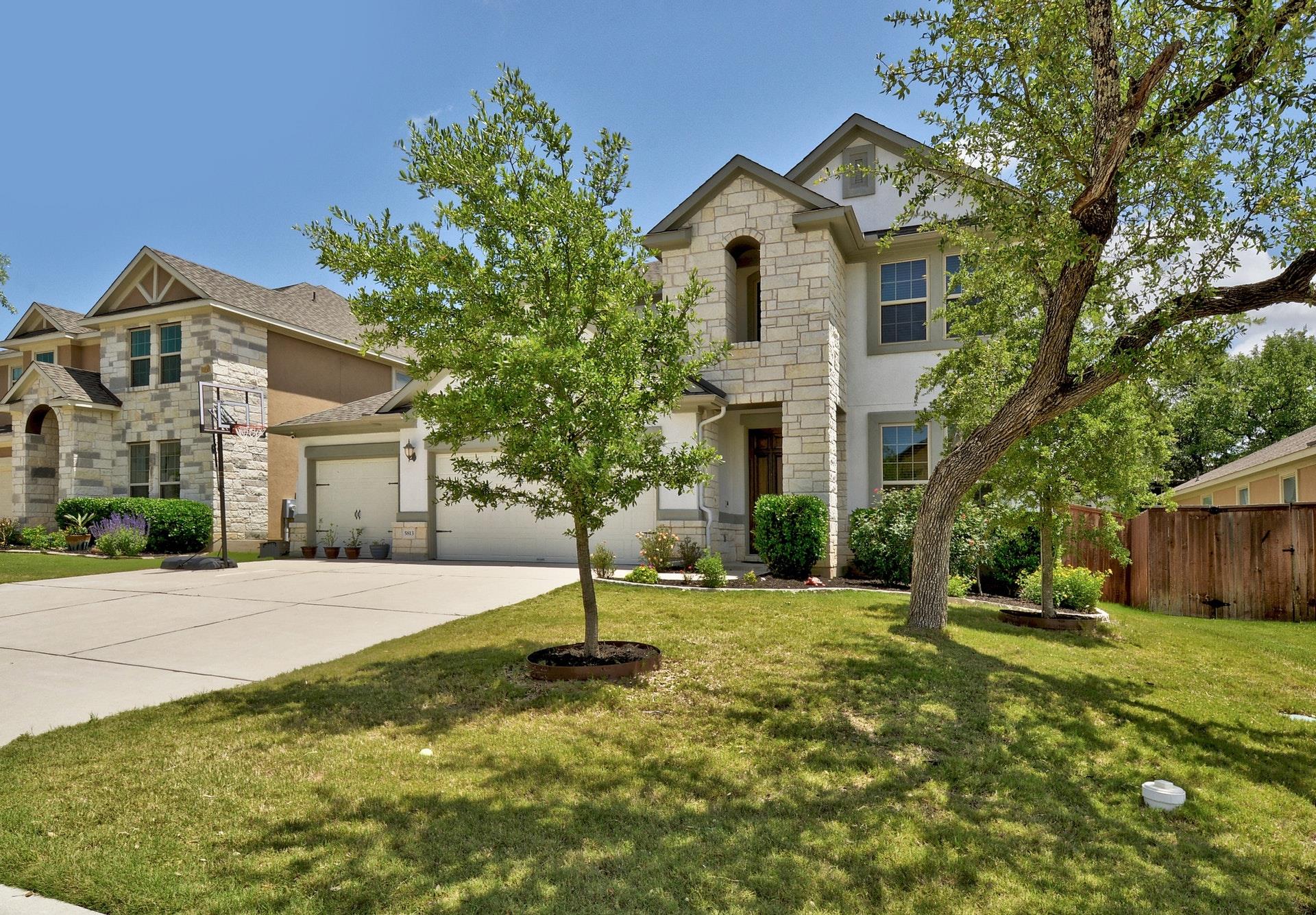 5813 Viejo DR