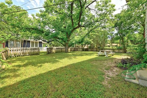Tiny photo for 1109 Travis Height BLVD, Austin, TX 78704 (MLS # 7084701)