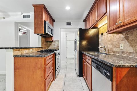 Tiny photo for 407 E 45th ST #111, Austin, TX 78751 (MLS # 2665473)