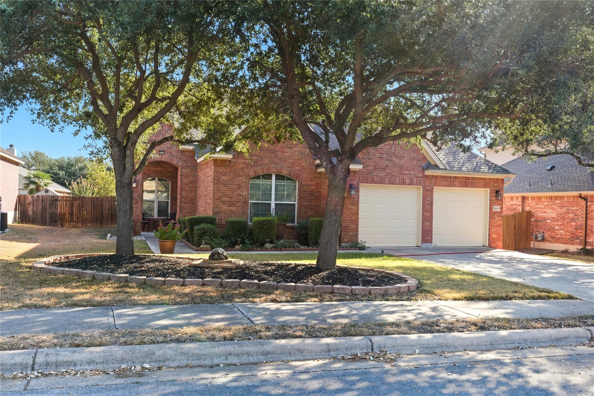 2508 Tumbling River DR