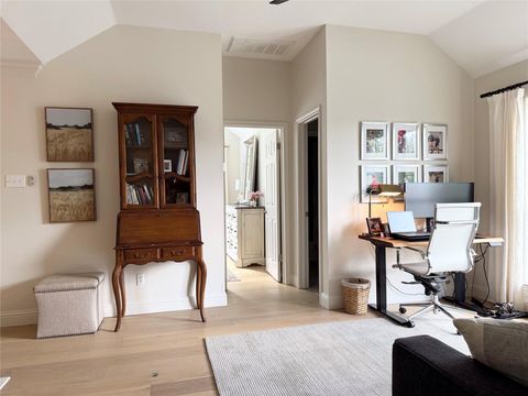 Tiny photo for 10032 Scull Creek DR, Austin, TX 78730 (MLS # 9506570)