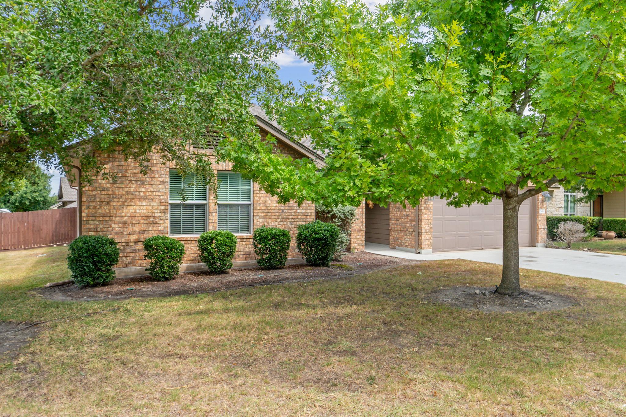 204 Hale Irwin DR