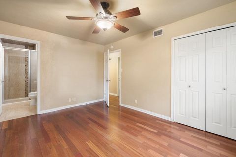 Tiny photo for 8307 Stillwood LN, Austin, TX 78757 (MLS # 5093752)