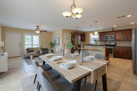 Tiny photo for 8307 Stillwood LN, Austin, TX 78757 (MLS # 5093752)