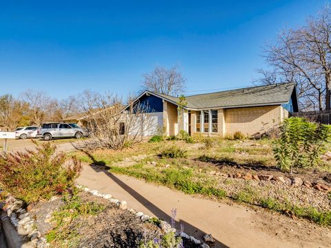 Tiny photo for 1600 Pine Knoll DR, Austin, TX 78758 (MLS # 2091626)