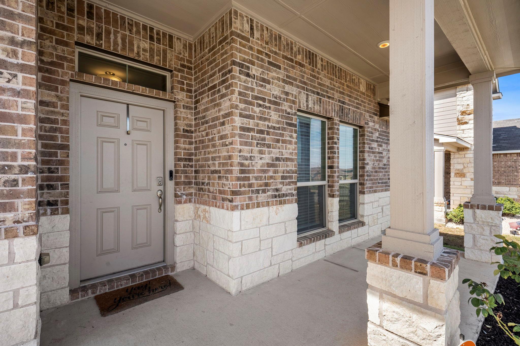 2305 Aylesbury DR