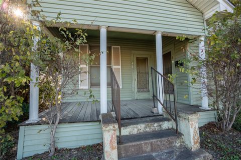 A home in Taylor