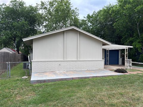 Tiny photo for 2325 Rockridge DR, Austin, TX 78744 (MLS # 7238661)