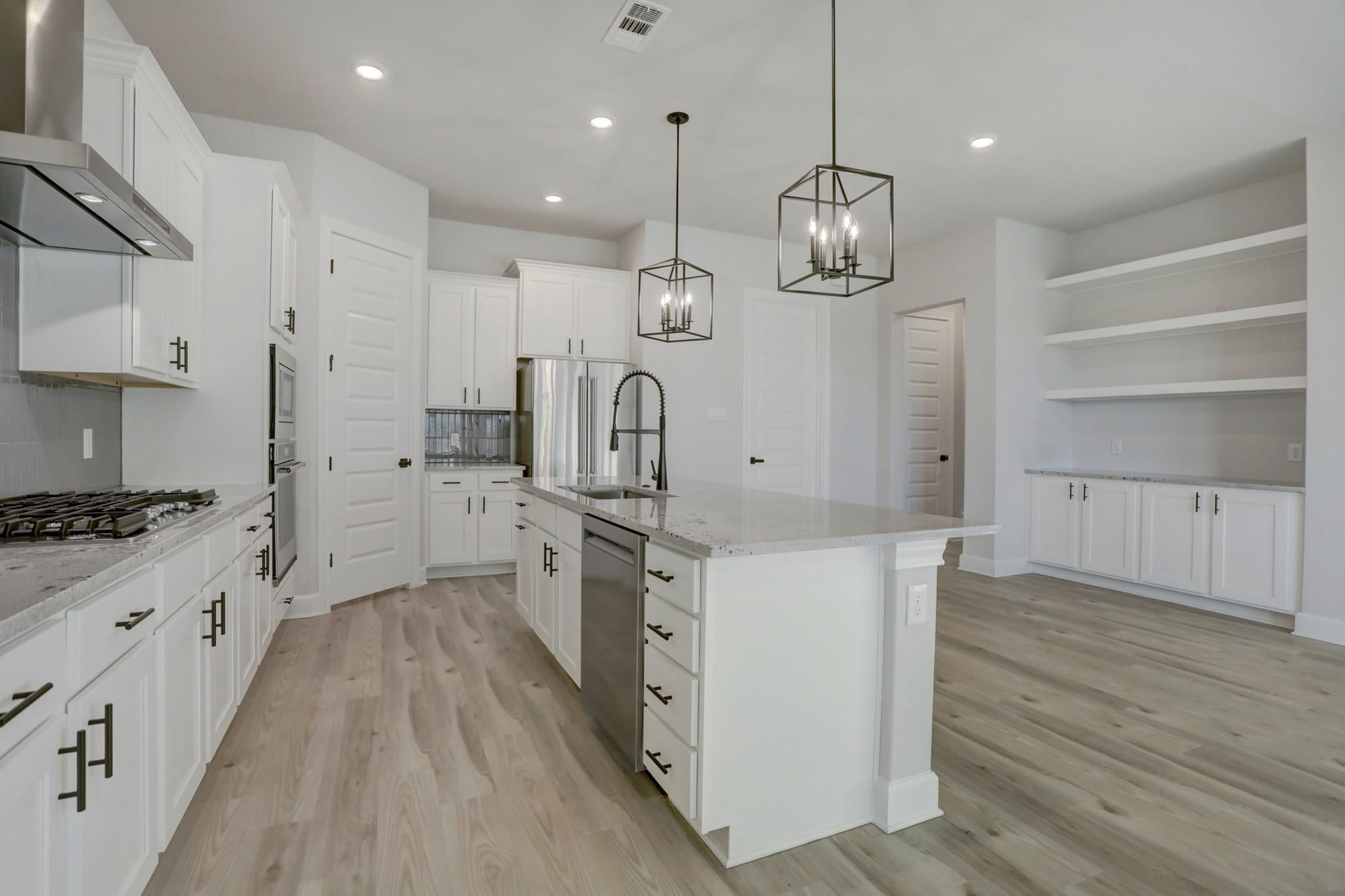 139 William Hersee DR