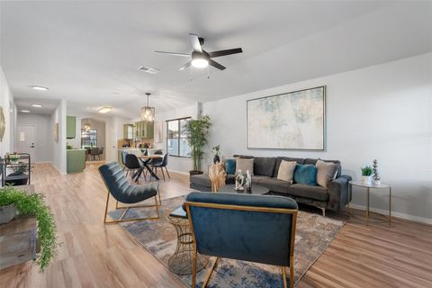 Photo of 5129 English Glade DR, Austin, TX 78724 (MLS # 6201703)