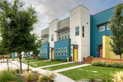 Photo of 9015 CATTLE BARON PATH #302, Austin, TX 78747 (MLS # 6553876)