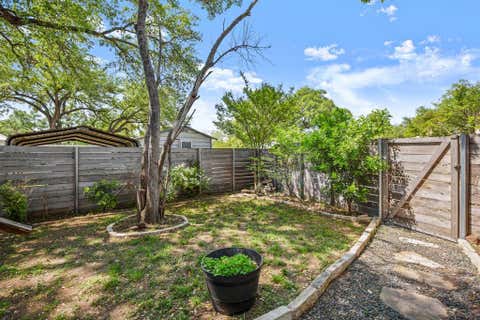 Tiny photo for 1184 Navasota ST, Austin, TX 78702 (MLS # 1966403)