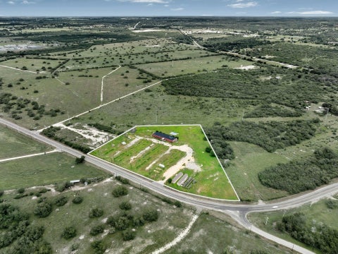 Photo of 513 FM 766, Cuero, TX 77954 (MLS # 4338293)