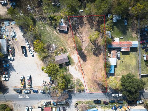 Photo of 2307 Daisy DR, Austin, TX 78727 (MLS # 4723358)