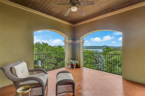 Tiny photo for 17408 Regatta View DR, Jonestown, TX 78645 (MLS # 7661813)