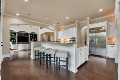 Tiny photo for 17408 Regatta View DR, Jonestown, TX 78645 (MLS # 7661813)