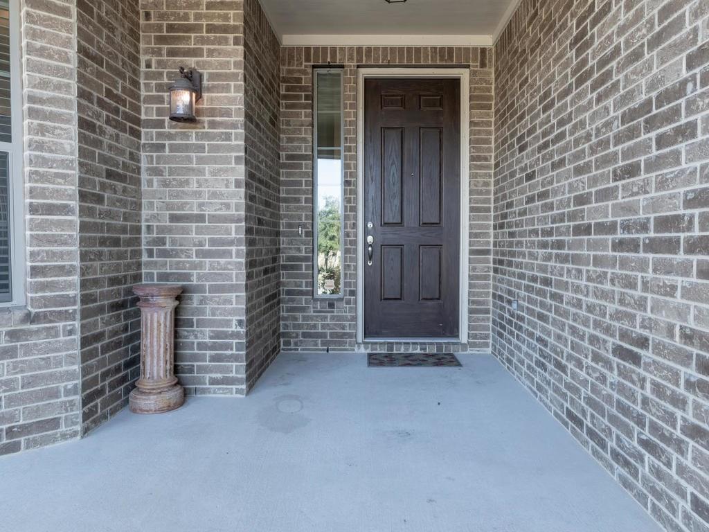 2104 Granite Hill DR