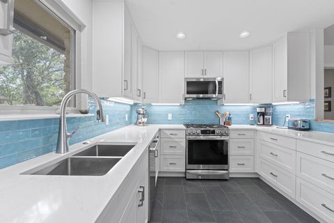 Tiny photo for 4411 Twisted Tree DR, Austin, TX 78735 (MLS # 7987646)