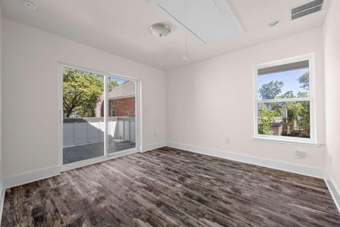 Tiny photo for 917 Vargas RD #B, Austin, TX 78741 (MLS # 8201070)