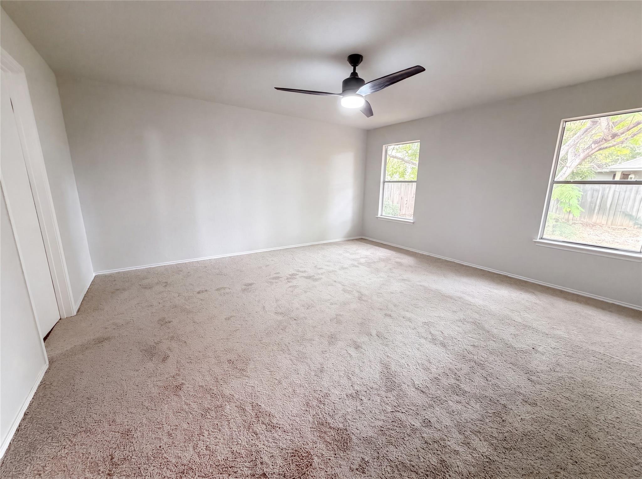 616 Barbara WAY