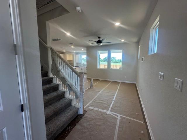 256 Denali WAY
