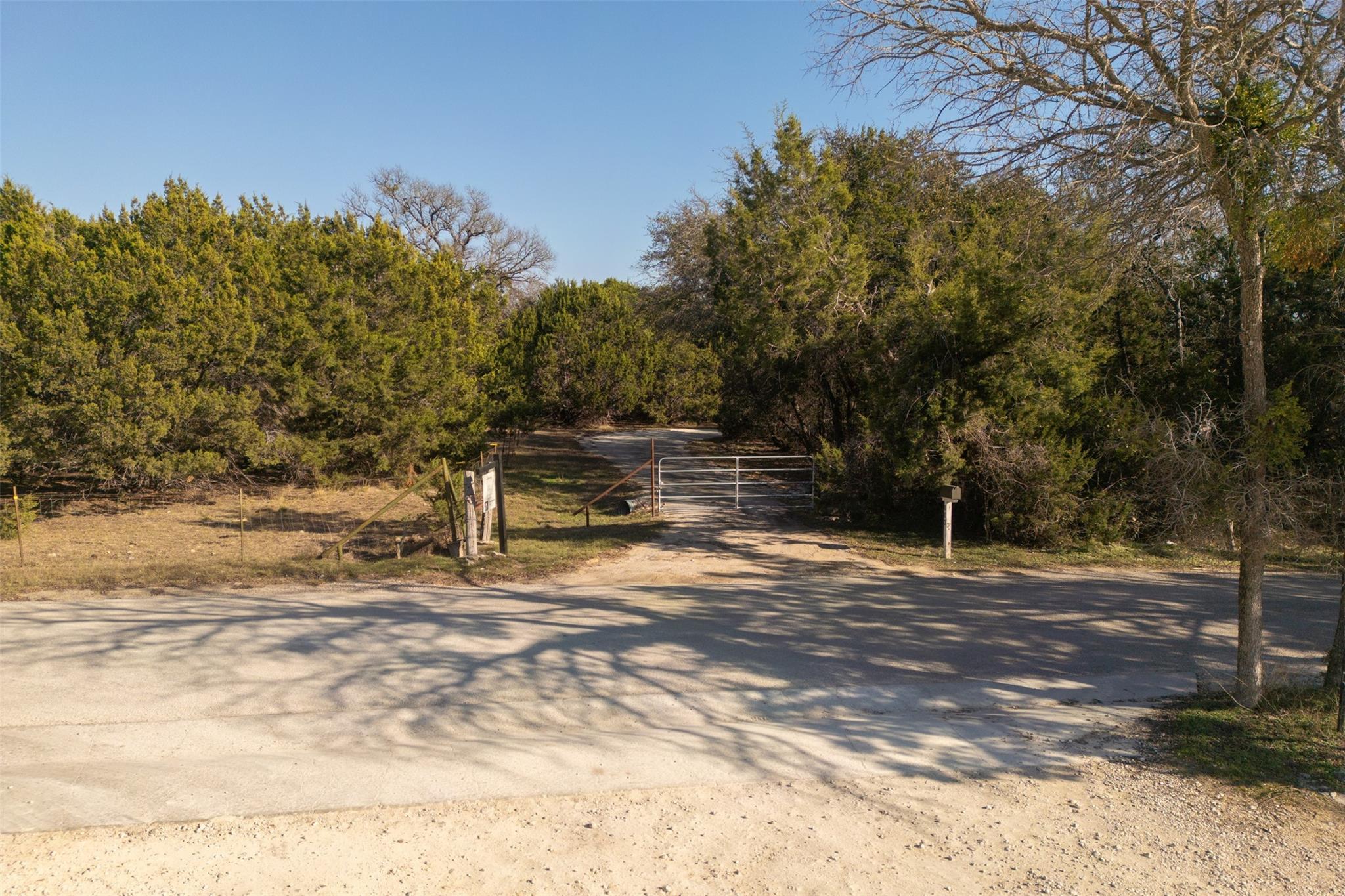 TBD Carney LN